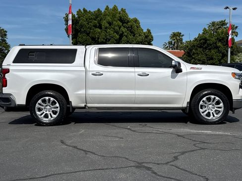Used 2023 Chevrolet Silverado 1500 LTZ AWD/4WD image 3