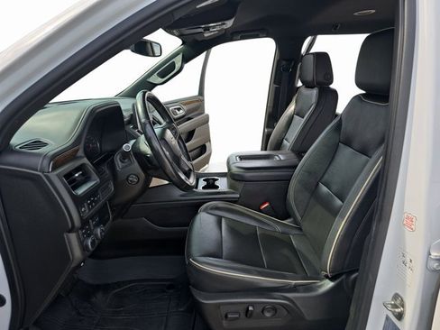 Used 2021 Chevrolet Tahoe Premier image 9