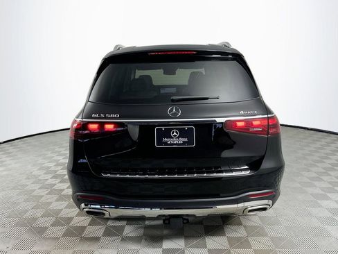 New 2026 Mercedes-Benz GLS 580 GLS 580 image 6