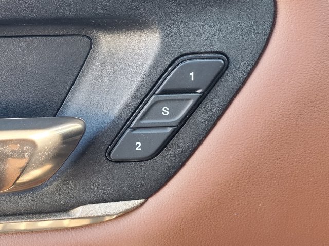 Used 2022 RAM 1500 Limited AWD/4WD image 5