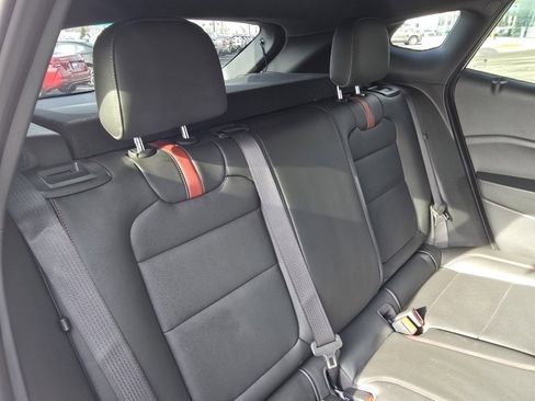 Certified 2025 Chevrolet Trax RS w/ Driver Confidence Package image 17