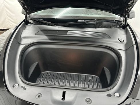 Used 2021 Tesla Model Y Long Range AWD/4WD image 12