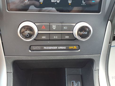 Used 2022 Ford Edge SEL w/ Convenience Package AWD/4WD image 13