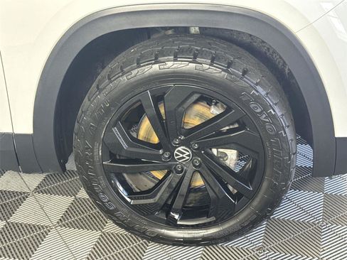Used 2022 Volkswagen Atlas SE AWD/4WD image 10