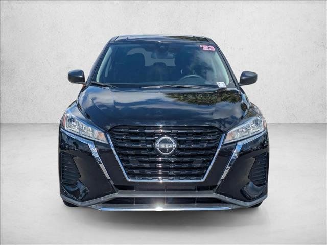 Used 2023 Nissan Kicks S FWD image 2