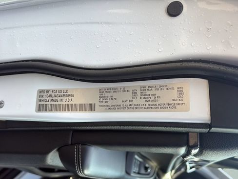 Used 2022 Jeep Grand Cherokee L Laredo w/ Luxury Tech Group I RWD image 24