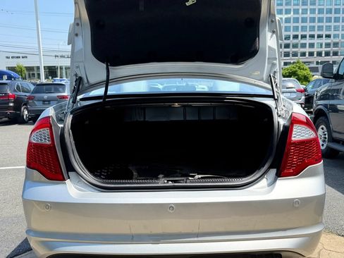 Used 2011 Ford Fusion SEL FWD image 39