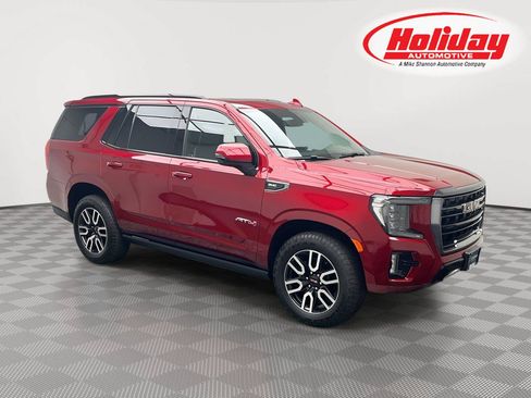 Certified 2022 GMC Yukon AT4 w/ Technology Package AWD/4WD image 1