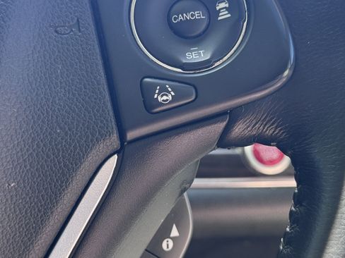 Used 2015 Honda CR-V Touring image 32