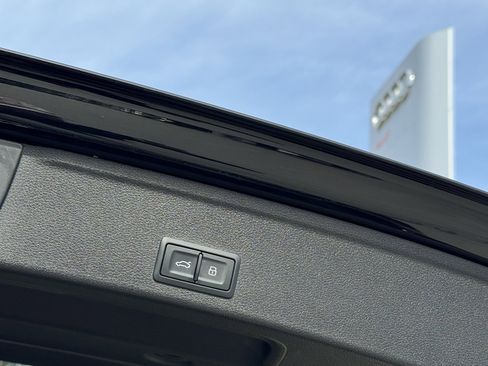 Used 2023 Audi A4 2.0T allroad Premium image 17