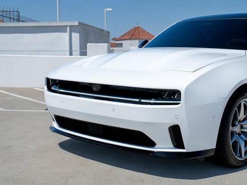 Used 2024 Dodge Charger Daytona Scat Pack w/ Plus Group AWD/4WD image 23