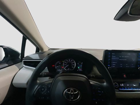 Used 2022 Toyota Corolla LE w/ Carpet Mat Package (TMS) FWD image 7
