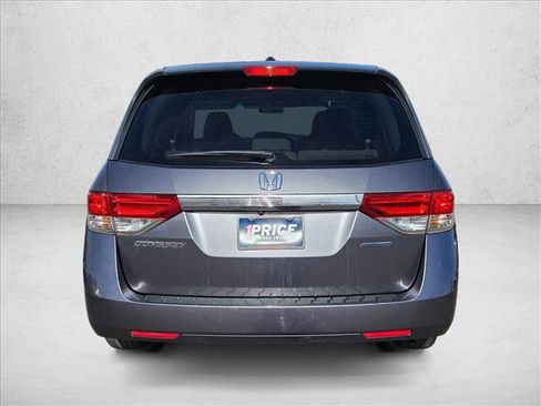 Used 2016 Honda Odyssey SE image 6