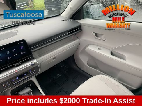 Used 2025 Hyundai Kona SEL FWD image 28