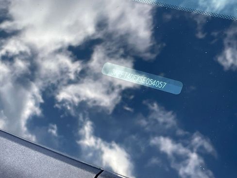 Used 2025 Kia K4 LXS image 32