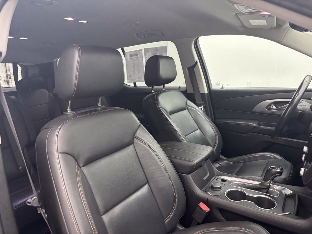 Used 2019 Chevrolet Traverse LT FWD image 33