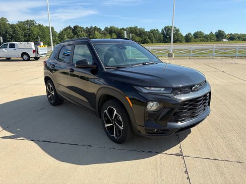 Used 2022 Chevrolet TrailBlazer RS w/ Sun and Liftgate Package AWD/4WD image 8