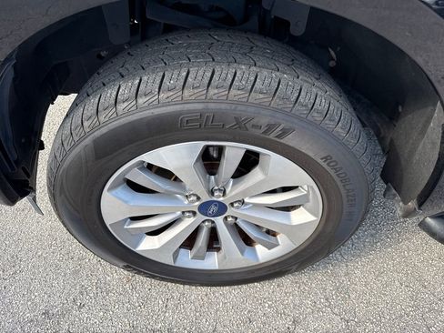 Used 2017 Ford F150 XL w/ Equipment Group 101A Mid image 11