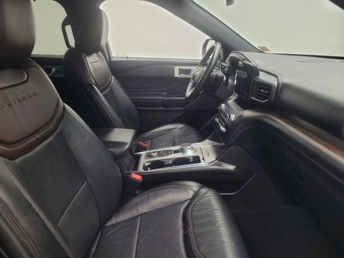 Used 2020 Ford Explorer Platinum AWD/4WD image 21