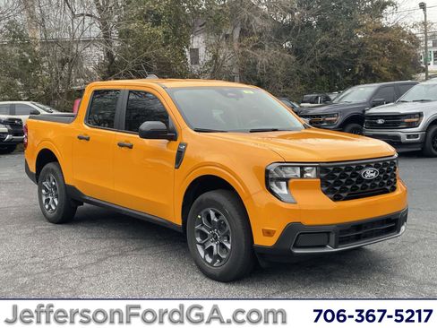 New 2026 Ford Maverick XLT image 1