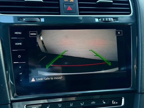 Used 2019 Volkswagen e-Golf SEL Premium FWD image 20