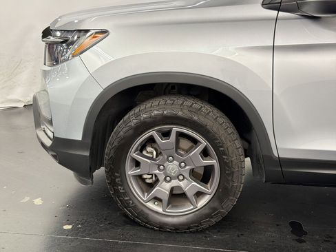 Certified 2024 Honda Passport TrailSport image 12