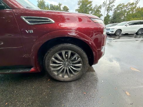 Used 2022 Nissan Armada Platinum w/ Captain's Chairs Package RWD image 17