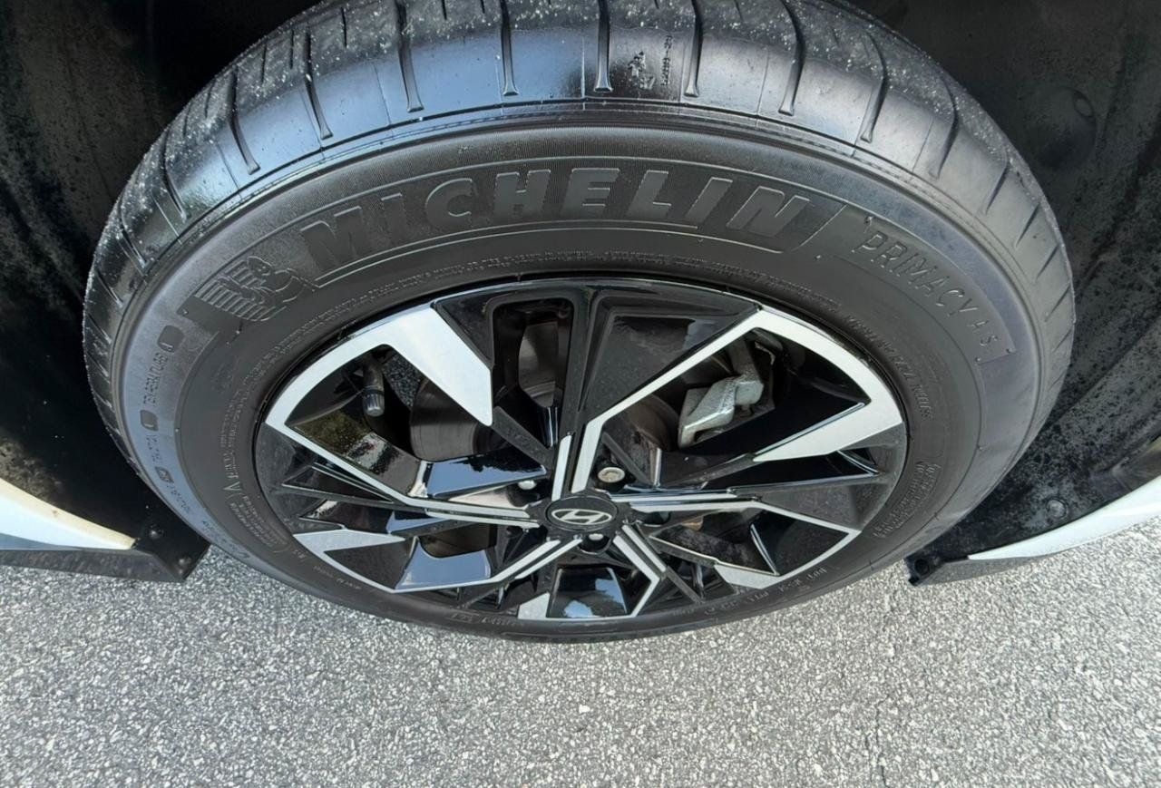 Used 2024 Hyundai Sonata SEL FWD image 28