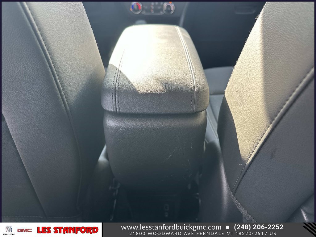 Certified 2024 Buick Encore GX Preferred w/ Comfort Package FWD image 15