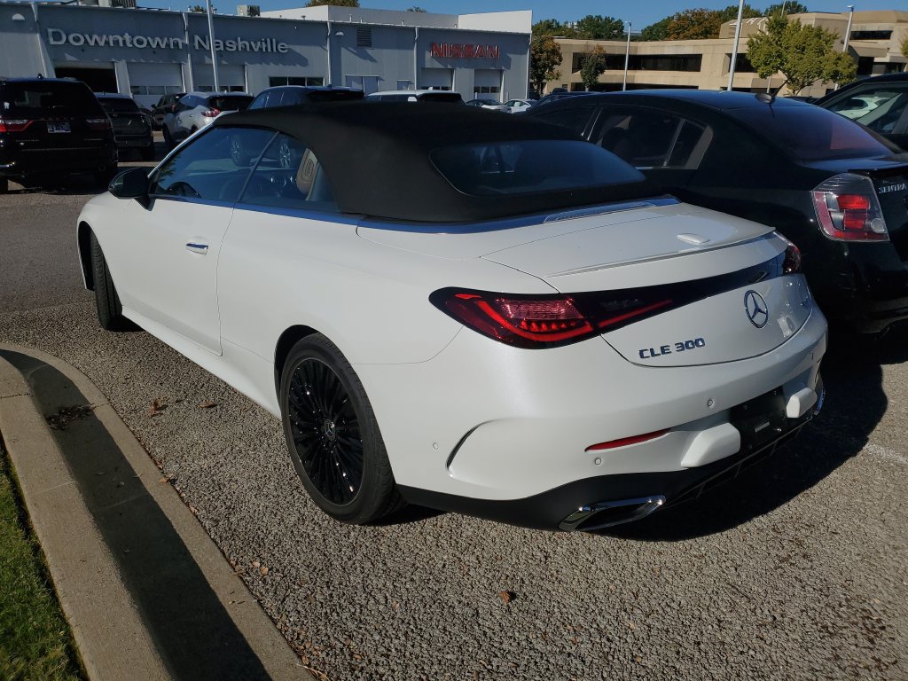 Used 2024 Mercedes-Benz CLE 300 4MATIC Cabriolet image 14