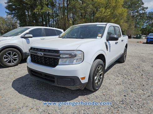 Used 2024 Ford Maverick XLT image 2