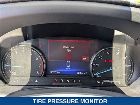 Used 2023 Ford Explorer XLT w/ Equipment Group 202A RWD image 15