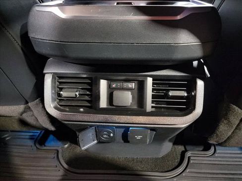 Used 2023 Ford F150 Platinum w/ Equipment Group 701A High AWD/4WD image 17