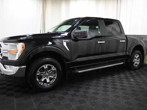 Used 2022 Ford F150 XLT w/ XTR Package image 7