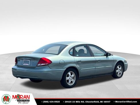 Used 2005 Ford Taurus SE FWD image 5
