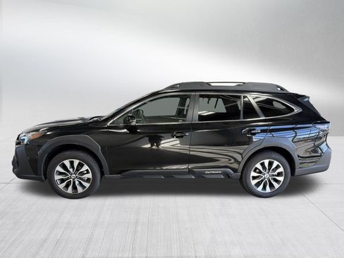 Certified 2025 Subaru Outback Limited image 4