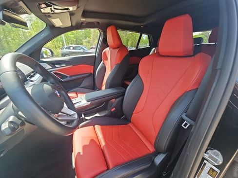 Used 2025 BMW X2 xDrive28i image 15