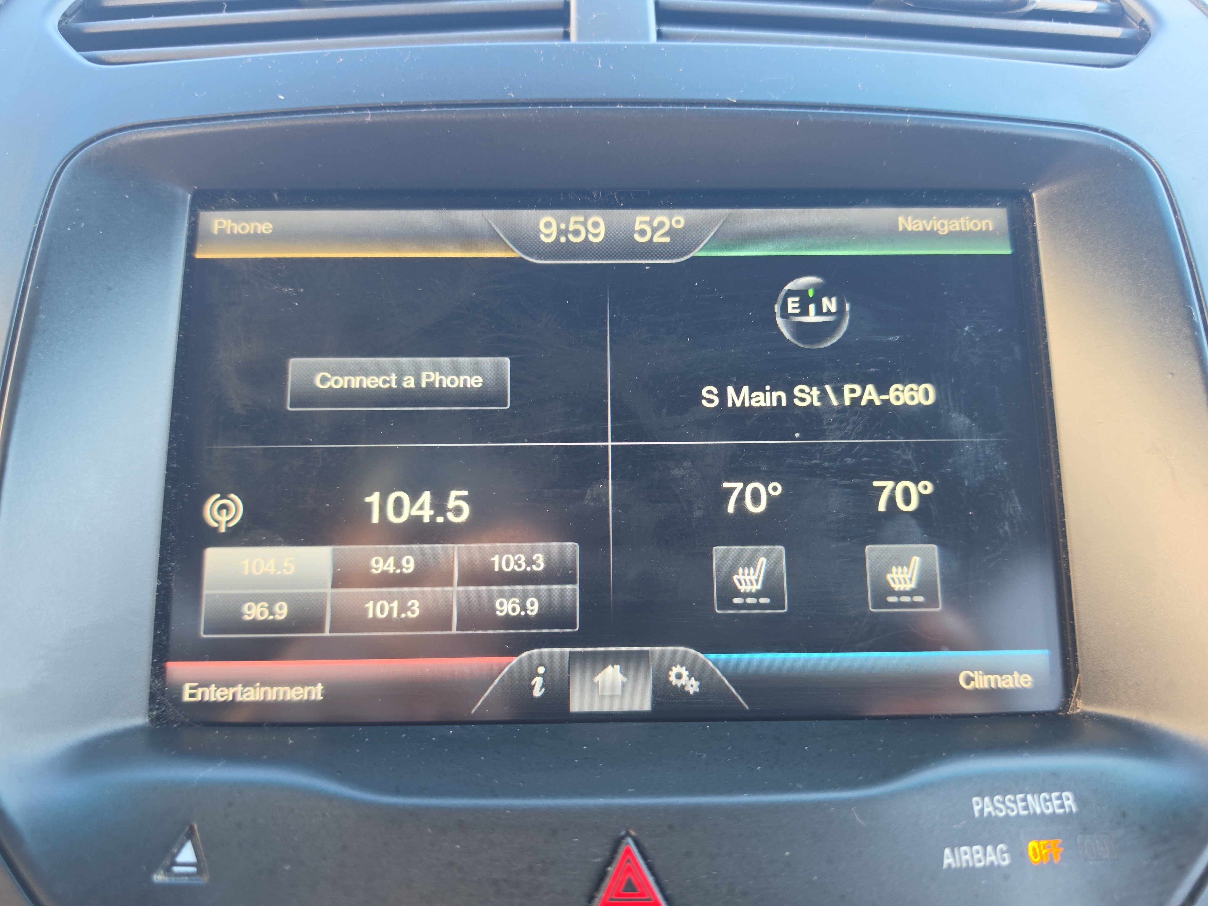 Used 2014 Ford Explorer XLT w/ Equipment Group 202A AWD/4WD image 29