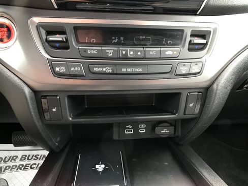 Certified 2024 Honda Passport EX-L image 23