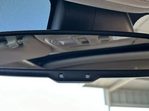 Used 2016 Honda Odyssey Touring Elite image 43