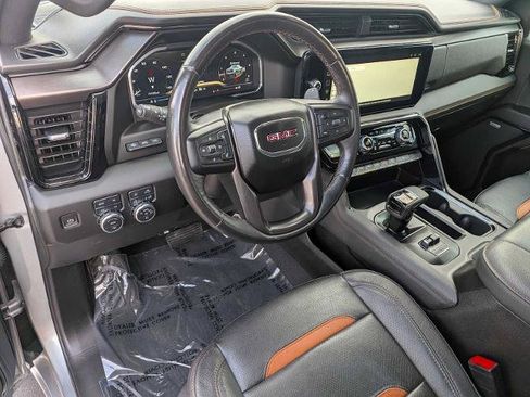Used 2023 GMC Sierra 1500 AT4 w/ Technology Package AWD/4WD image 2