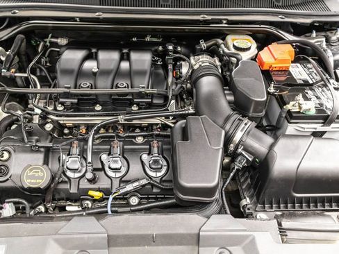 Used 2014 Ford Taurus SEL w/ Equipment Group 201A image 35