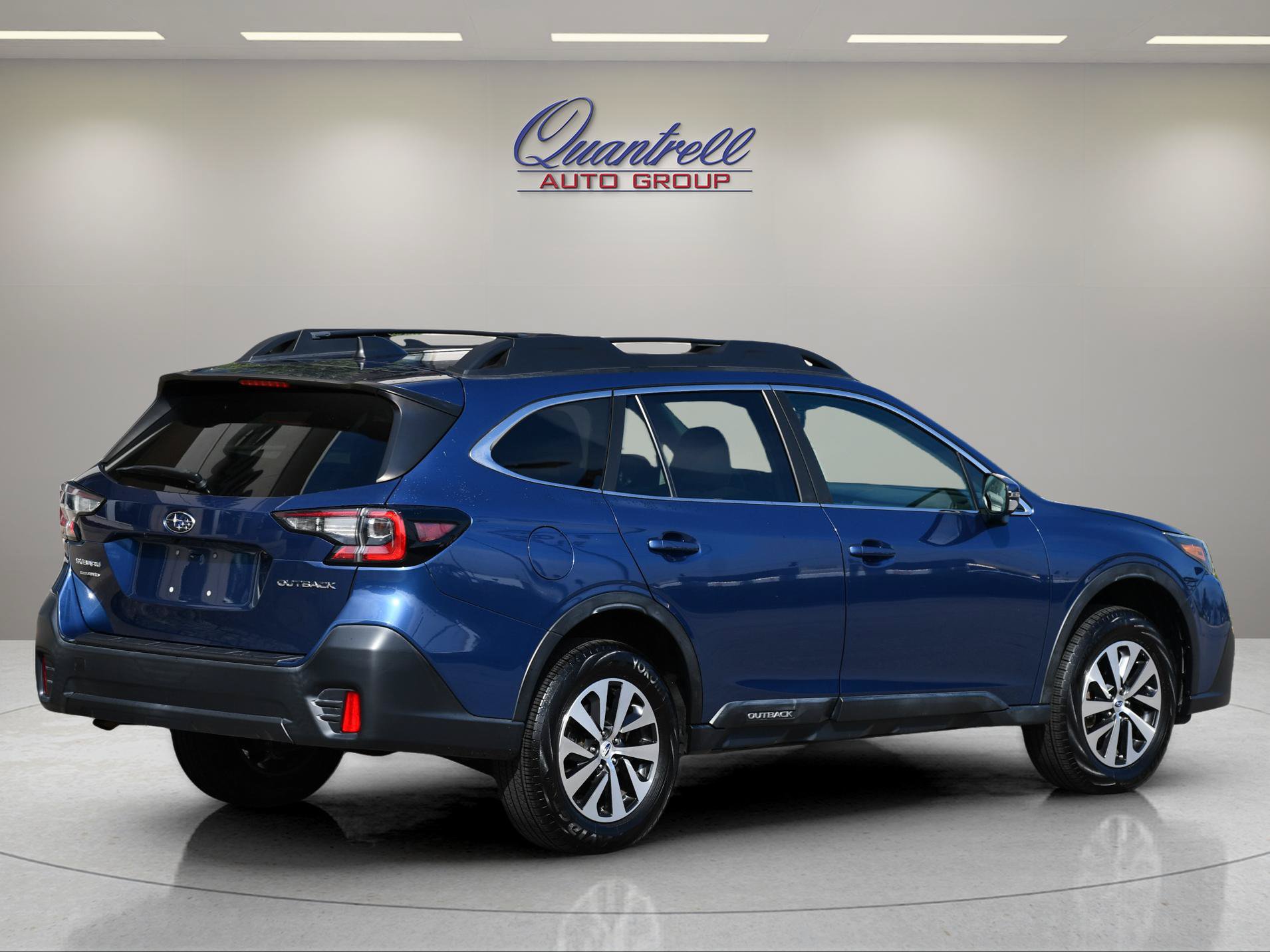 Used 2021 Subaru Outback Premium w/ Popular Package #1 AWD/4WD image 4