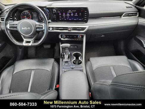 Used 2022 Kia K5 GT-Line image 12