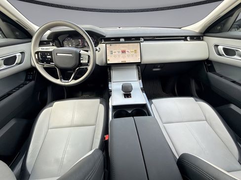 Used 2025 Land Rover Range Rover Velar S AWD/4WD image 19