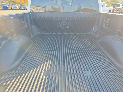Used 2018 Ford F250 Lariat w/ Lariat Ultimate Package image 35