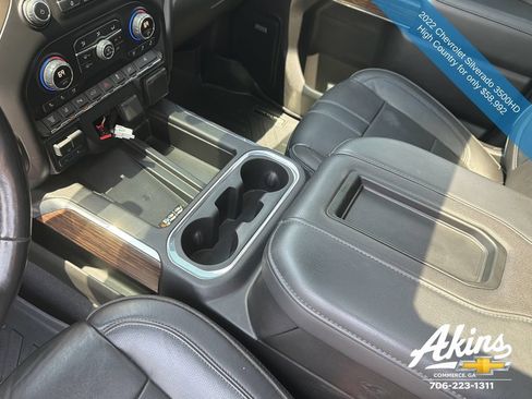 Used 2022 Chevrolet Silverado 3500 High Country AWD/4WD image 17
