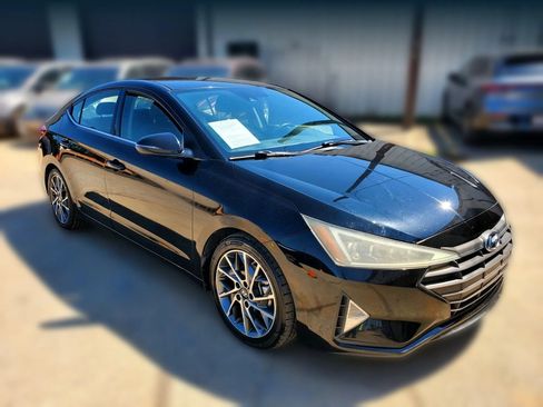 Used 2019 Hyundai Elantra Limited w/ Cargo Package FWD image 19