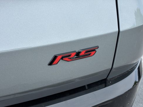 New 2026 Chevrolet Traverse RS FWD image 12