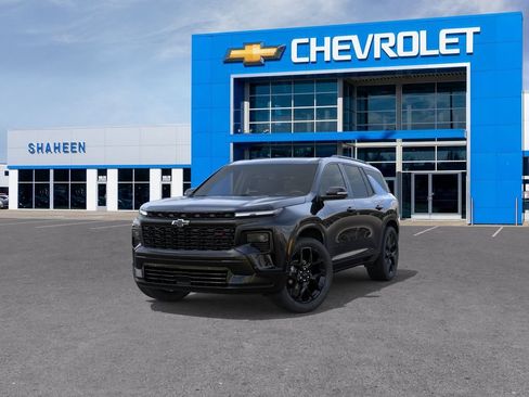 New 2026 Chevrolet Traverse RS w/ LPO, Floor Liner Package AWD/4WD image 8
